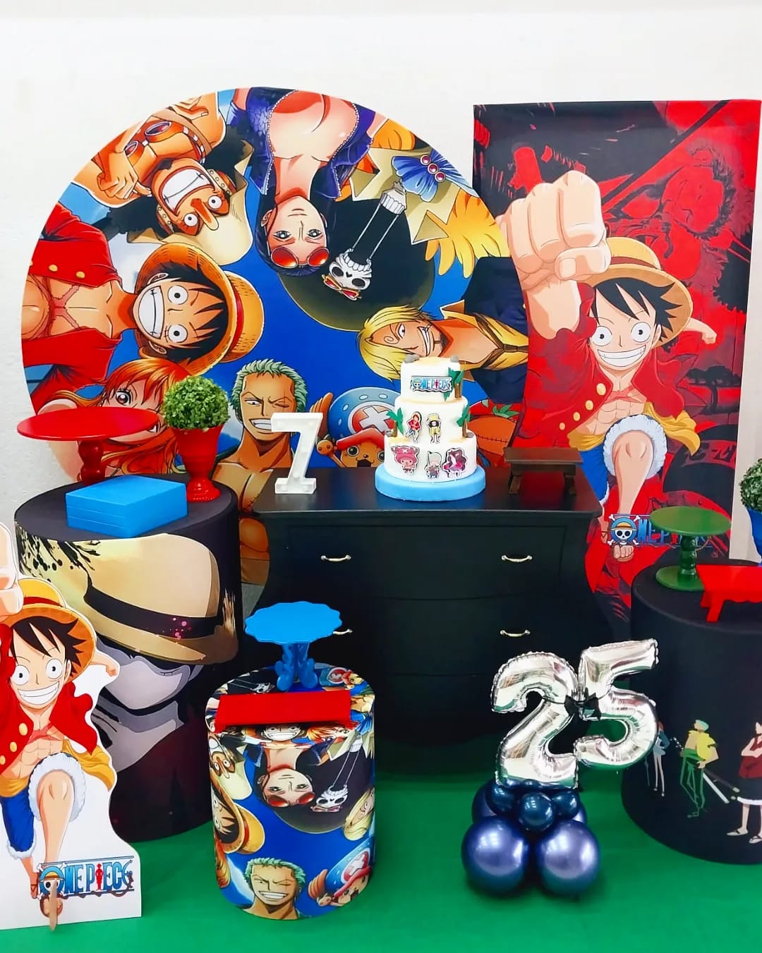 One Piece com Arco de Balões