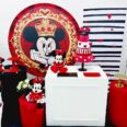 Minnie Vermelha com Arco de Balões